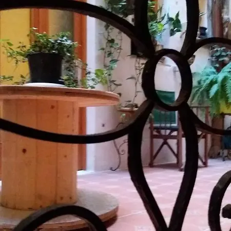 Concetta Host House Bed & Breakfast Cospicua